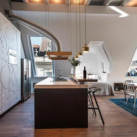 아파트 Loft *